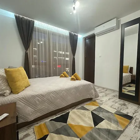 Le Bijou мол плаза *