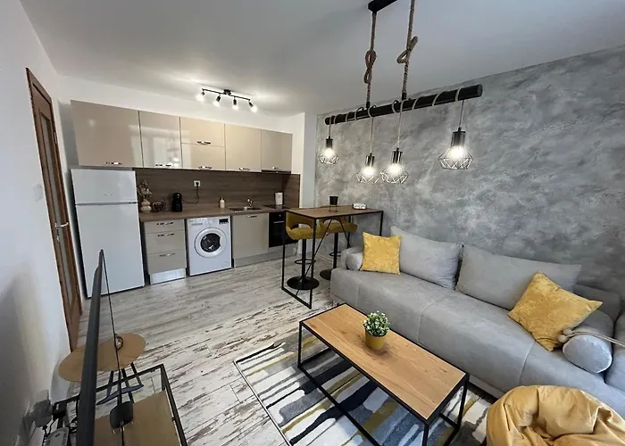 Le Bijou мол плаза Filibe